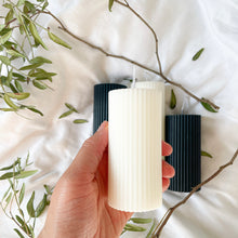 Load image into Gallery viewer, Short &#39;Blanc&#39; Pillar Candle
